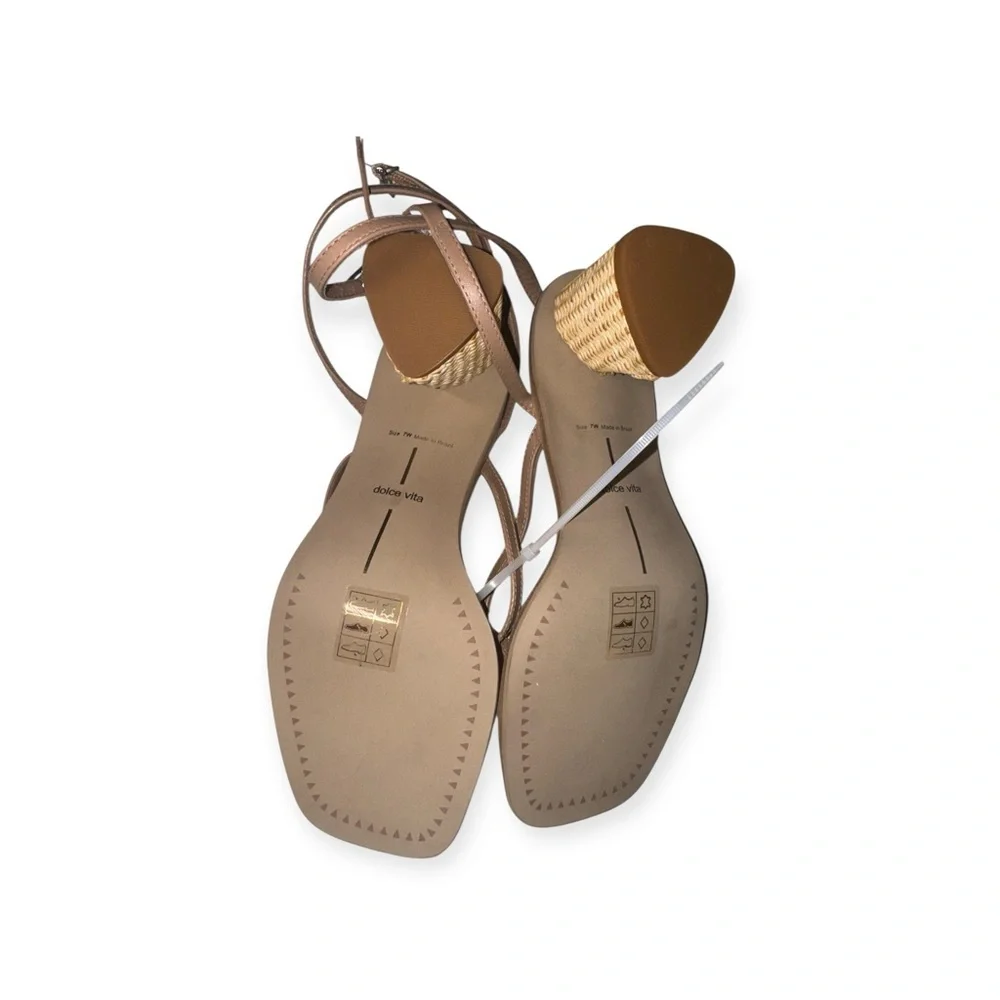 🔥 Dolce Vita Women’s Sandals With Ankle Strap Size 7W NWOB 🔥 - Picture 5 of 5